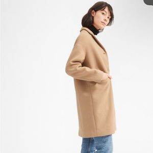 Everlane The Cocoon Coat in Camel
